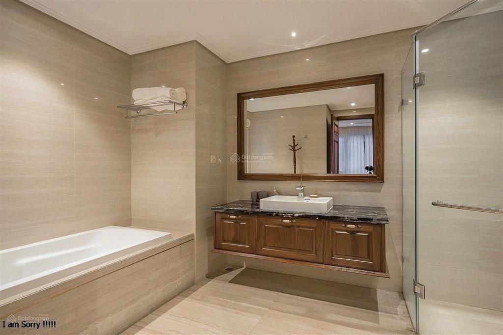 Cho thuê căn hộ 2 ngủ, víp nhất phố nguyễn gia thiều, dt 90m2, nội thất như ảnh, 20tr