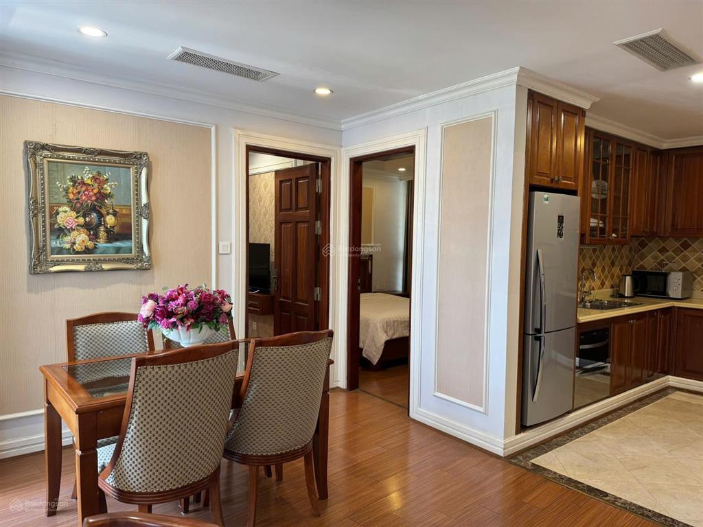 Cho thuê căn hộ 2 ngủ, căn hộ vip phố thi sách, dt 120m2, nội thất như ảnh, 28tr