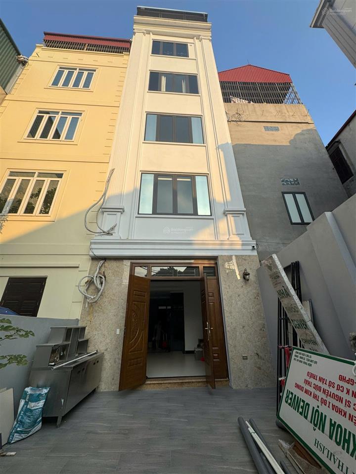Cho thuê nhà mặt phố thanh bình, mỗ lao, hà đông dt 80m2 x 2 tầng, mt 6m, thang máy, giá 15 tr/th