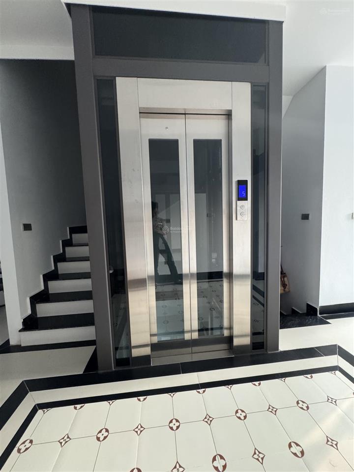 Cho thuê nhà mặt phố thanh bình, mỗ lao, hà đông dt 80m2 x 3 tầng, mt 6m, thang máy, giá 27 tr/th