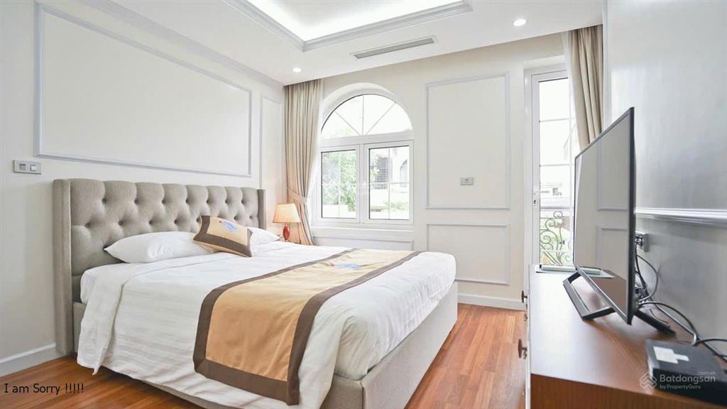 Cho thuê căn hộ 2 ngủ, căn hộ đẹp, phố nguyễn du, dt 90m2, nội thất như ảnh, 18tr/th
