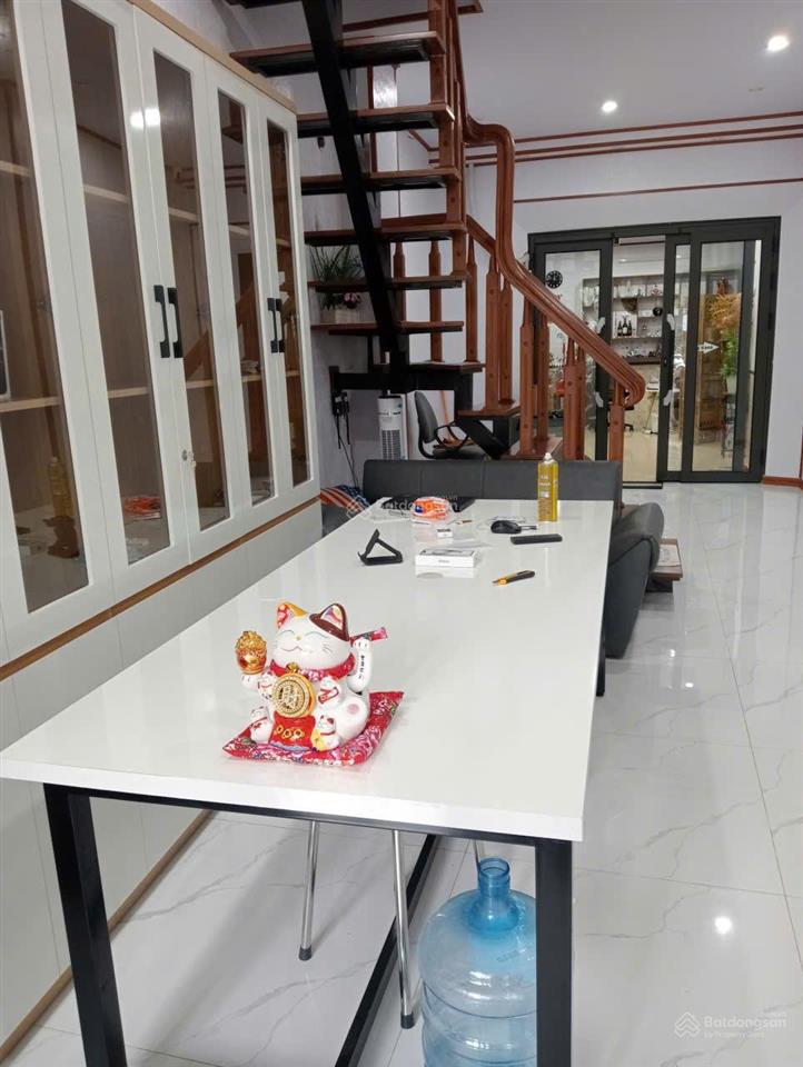 Cho thuê cửa hàng phố nguyễn đình chiểu dt 40m2, mt 3m, khu nhiều dân văn phòng nhất hn. giá 13t