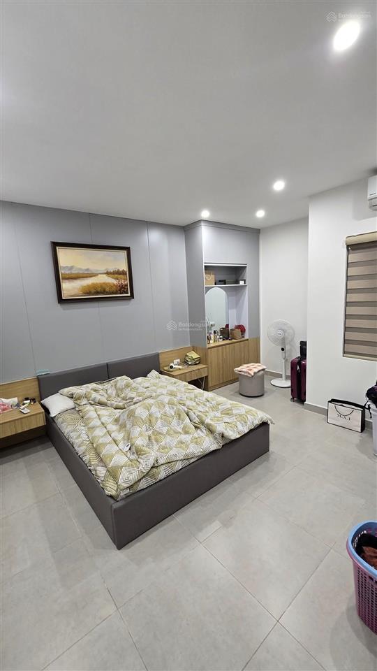 Nhà mặt ngõ, lô góc, võng thị, tây hồ, 25.5 tỷ, 85m2*6 tầng thang máy, ô tô tránh, kinh doanh đỉnh
