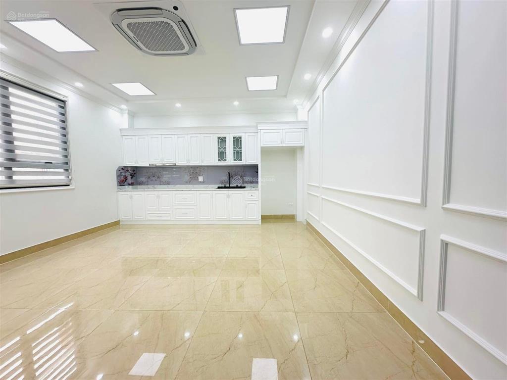 Hiếm  mặt phố trung kính, trung hoà, cầu giấy, 90m*8 tầng, vỉa hè, kinh doanh đỉnh, 42 tỷ có tl