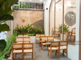 Hiếm! cho thuê biệt thự sân vườn bách  kinh  xây, 300m², 3 tầng, mt 12.5m  cực hợp nhà hàng, café