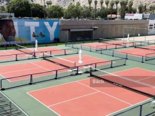 Quỳ đất hiếm  từ liêm, hà nội  dt 10.000m2  siêu phù hợp mở sân pickleball/thể thao