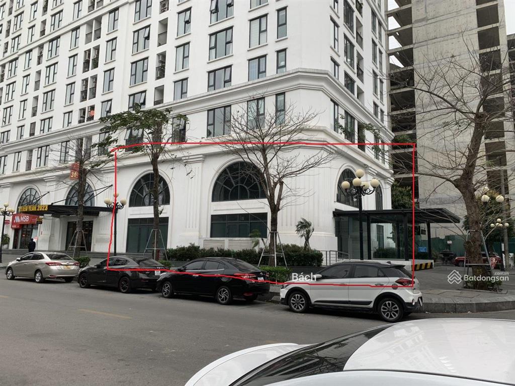Cho thuê đất quận nam từ liêm  đối diện vin smart city  dt 10.000m2  hàng hiếm   0886 248 ***