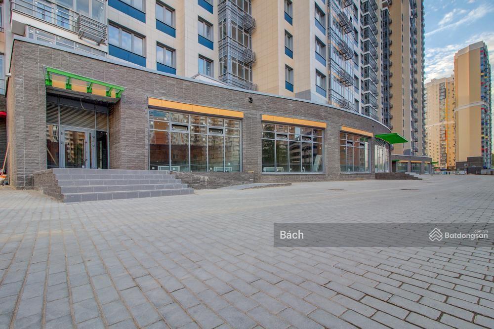 Cho thuê chân đế chung cư thanh xuân  khu vực lê văn lương  từ 150m²  kinh doanh gì cũng được