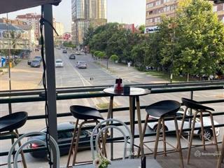 View hồ gươm tầng 2  100m² có ban công  chỉ 40 triệu/tháng.  0886 248 ***