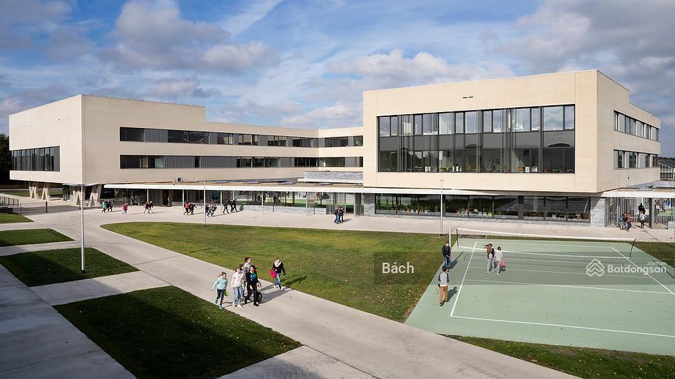Cho thuê dự án trường học quy mô 7.600m2  phố trần duy hưng  cầu giấy.  0886 248 *** bách