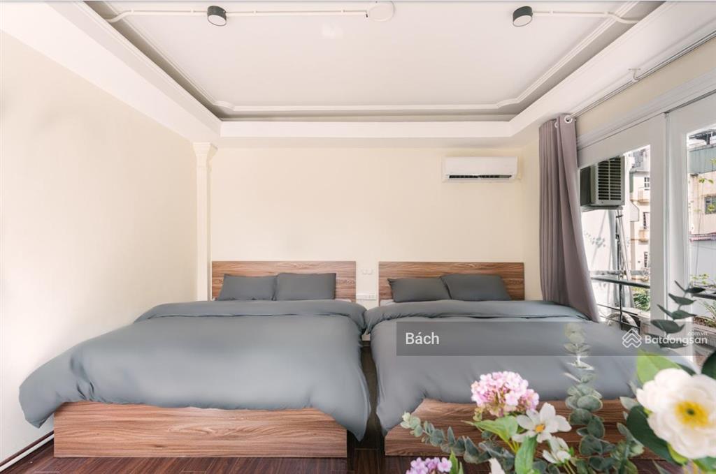 Cho thuê căn hộ mặt phố nam ngư, dt 100m2, 6 tầng, giá 80tr, 10 phòng căn hộ khép kín