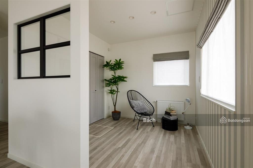 Chính chủ bán nhà ngõ bà triệu, 10m ra mặt đường ô tô, dt 26m2, 5 tầng, giá 5 tỷ.  0886 248 ***