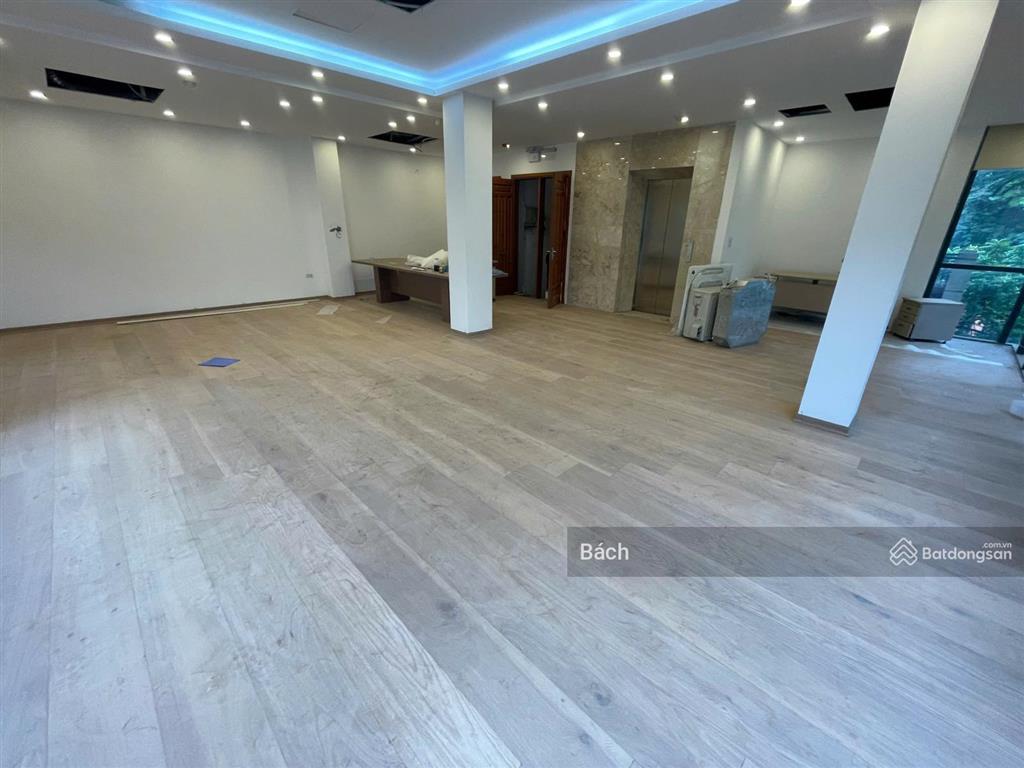Cho thuê nhà riêng  ngõ ô tô  phân lô phố minh khai  dt 96m2  4 tầng  mt 6,5m  2 mặt thoáng