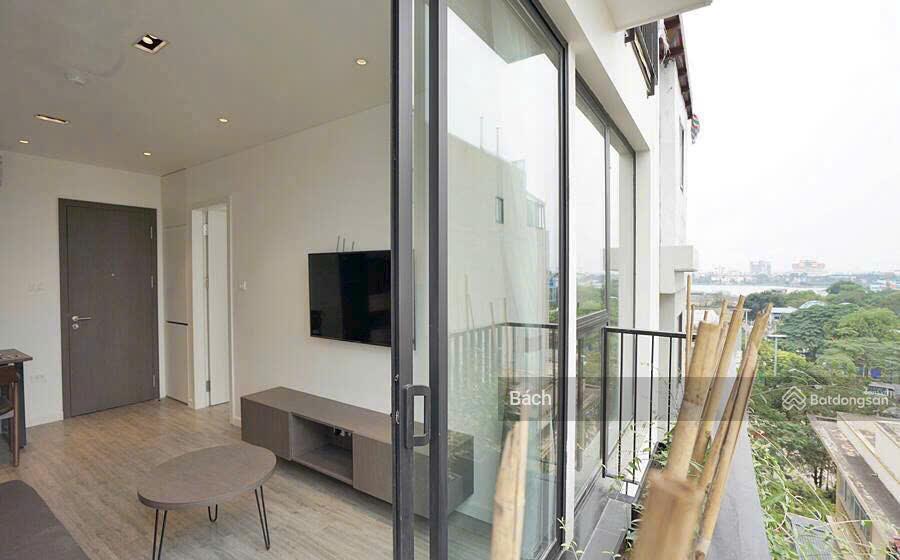Cho thuê tòa căn hộ nước ngoài phố trịnh công sơn, dt 180m2, 9 tầng, mt 7m.  0886 248 ***