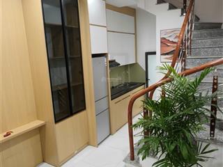 Bán nhà 5 tầng 5,35tỷ sátviettin bank ngô quyền vạn phúc, cạnh khu bt phú mỹ, sau bưu điện hà đông