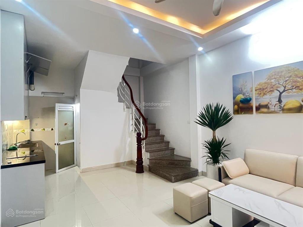 Bán nhà ngay kdt văn quán, 7,45tỷ nhà 5 tầng full nội thất. hưởng trọn tiện ích phố nguyễn khuyến,