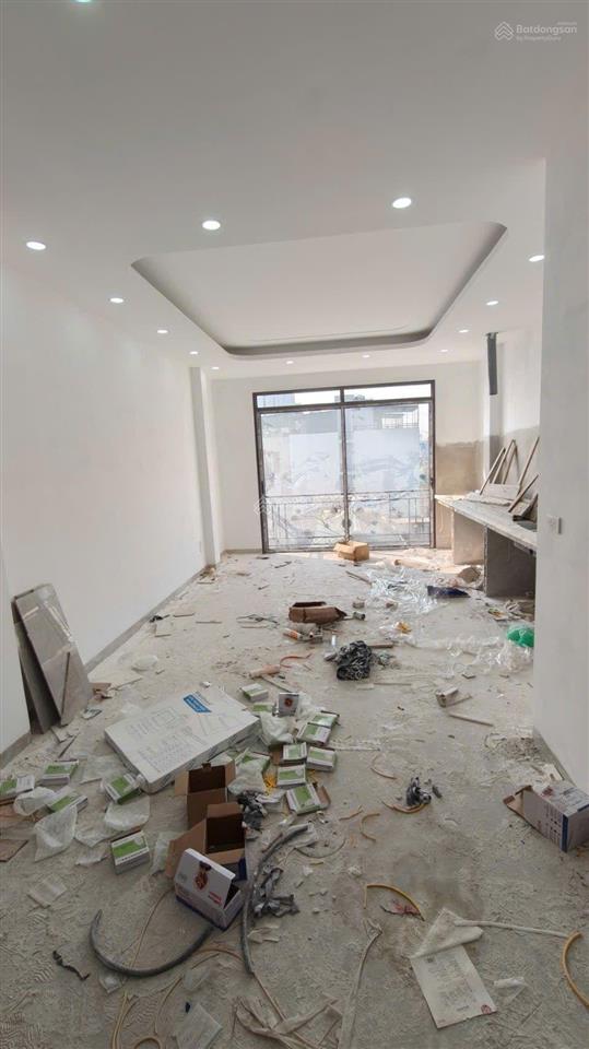 Bán nhà ngay tô hiệu, bà triệu, hà đông, khu phân lô ô tô 7 chỗ vào nhà, hai mặt thoáng, 5 tầng mới