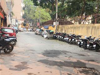 Bán nhà trần phúvăn quán, hà đông, lô góc 50m2 nhỉnh 10tỷ ô tô đỗ cửa.