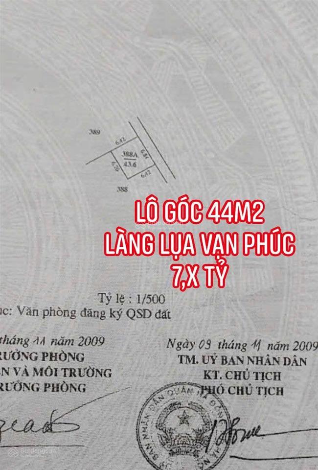 Bán nhà phố lụa, vạn phúc, hà đông, sổ đỏ 44m2 lô góc ô tô sát bên nhà 7,xtỷ, hàng đầu tư nét