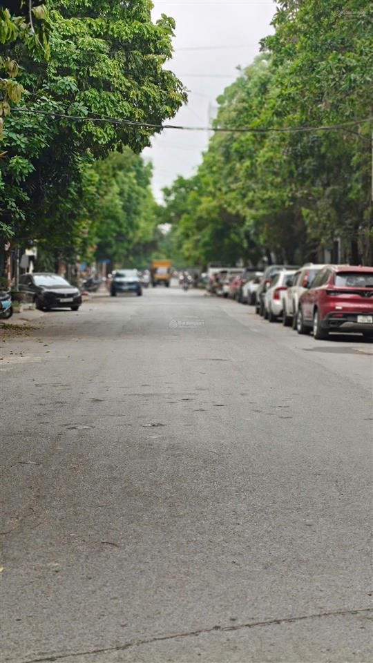 Bán nhà xa la, hà đông, xe 7 chỗ vào nhà7tỷ4 ngõ nối thẳng đường phân lô vỉa hè kdt xa la ô tô đỗ