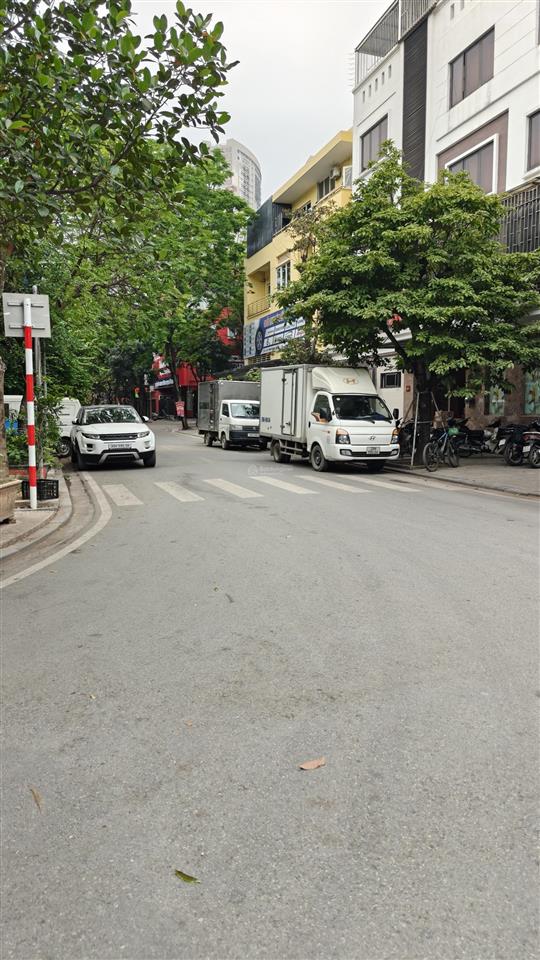 Bán liền kề văn phú 18,99 tỷ, 6 tầng thang máy rẻ đẹp nhất kdt văn phú, cạnh ngay lacasta hà đông