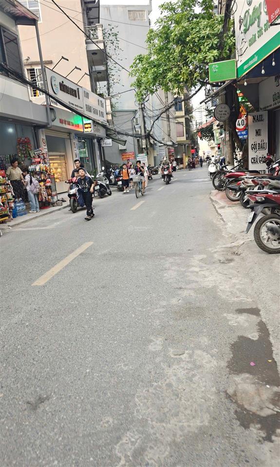 Bán nhà phan đình giót  lê trọng tấn, hà đông, ôtô 7chỗ đỗ cửa, 5 tầng 33m2 sổ, gần bia bà la khê.