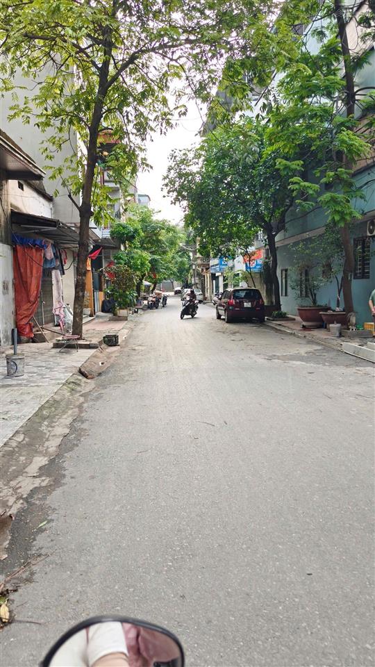 Bán nhà khu tập thể công an đa sỹ, kiến hưng, 4 tầng sổ 34m2 chỉ 8tỷ hơn, cách chợ hà đông 150m