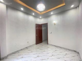Bán nhà yên xá cuối đường chiến thắng, hà đông, nhỉnh 6tỷ có 6 phòng ngủ vừa ở +kinh doanhnhà mới
