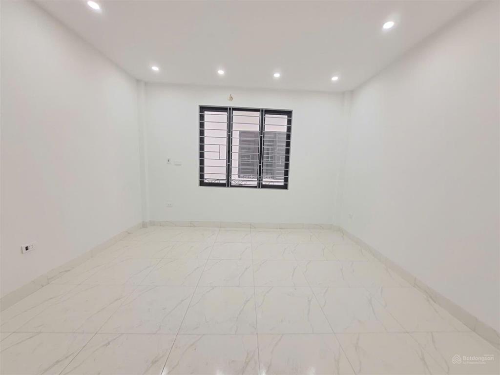 Bán nhà đa sỹhà trì, hà đông, 5 tầng mới, 6,5tỷ gần ô tô, không vướng rèn, ko quy hoạch.