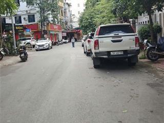 Bán nhà nguyễn khuyến, văn quán, sổ 48m², 1 nhà ra mặt phố, hơn 8 tỷ.