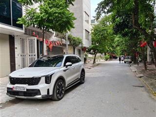 Bán nhà liền kề cạnh luxury kiến hưng, hà đông, 50m2x7t, đường phân lô vỉa hè kinh doanh, hơn 16tỷ.
