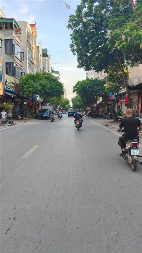 Bán lk mậu lương 50m², 11 tỷ vị trí đẹp sát luxury kiến hưng, gần kđt xa la, hà đông