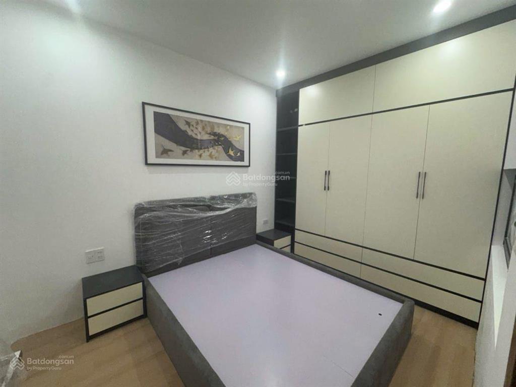 Bán nhà hà trì, cuối bà triệu, 40m2 ôtô lùi cửa, 4tầng full nội thất cách chợ hà đông 100m,7tỷ hơn.