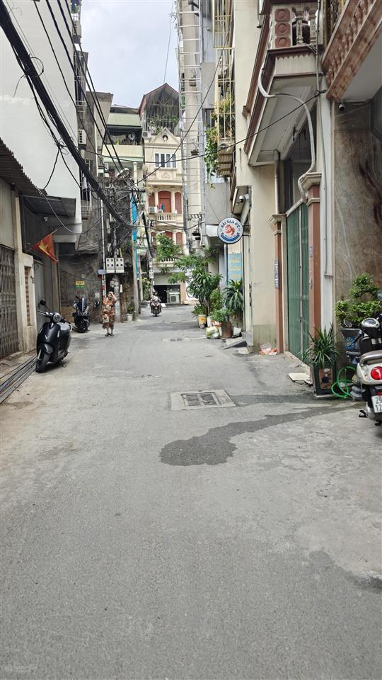 Bán nhà trần phú, mỗ lao 7,2tỷ ngõ xe ba gác, 4tx34m2, ngay chân chung cư hồ gươm plaza hà đông