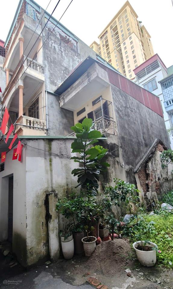 Bán nhà 40m²7,5 tỷ tô hiệulê laikhu phân lô cán bộ dân trí cao, hai mặt ngõ, cạnh chợ hà đông.