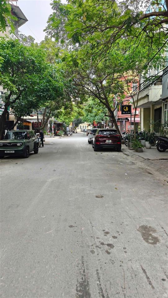 Bán nhà khu giãn dân yên phúc, văn quán, hà đông, đường vỉa hè kinh doanh, ô tô tránh lô góc, 11tỷ