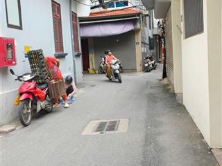 Rẻ nhất mỗ lao  thang máy 5 tầng mới, 41m², ngay chân plaza hồ gươm, trần phúhà đông, hơn 8tỷ.
