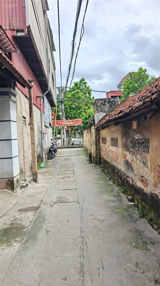 4,6tỷ nhà hà đông cạnh khu đấu giá đa sỹ, ngay bãi thả diều văn phú, sổ vuông đẹp, mt4,3m nở hậu