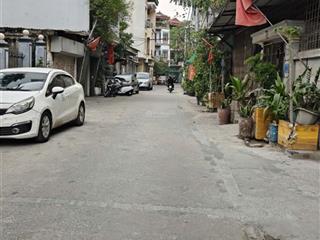 Phân lô đa sỹ ô tô 7chỗ chạy thông5 tầng thang máyx42m2 ngã 5 hà trìbà triệu, hà đông 13tỷ3