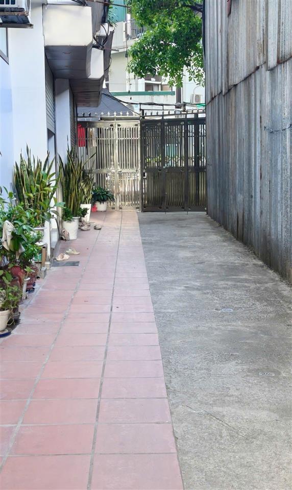 Bán nhà xa la,ôtô 7chỗ vào nhà7tỷ nhỉnh, gần học viện quân y 103 hà đông, tiếp giáp đường lớn kdt