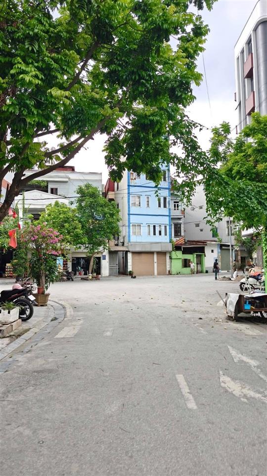 Đấu giá ngõ cổng đa sỹ, hà đông, ngay ngã 3, kinh doanh đường vỉa hè  không lỗi. 50m2 mt 6m, 14tỷ