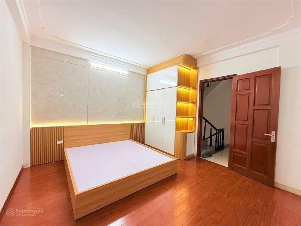Bán nhà trần phú, 34m2x5 tầng, 7tỷ2, full nội thấtngõ rộng, gần hồ, chợ, đường 18m mỗ lao, hà đông