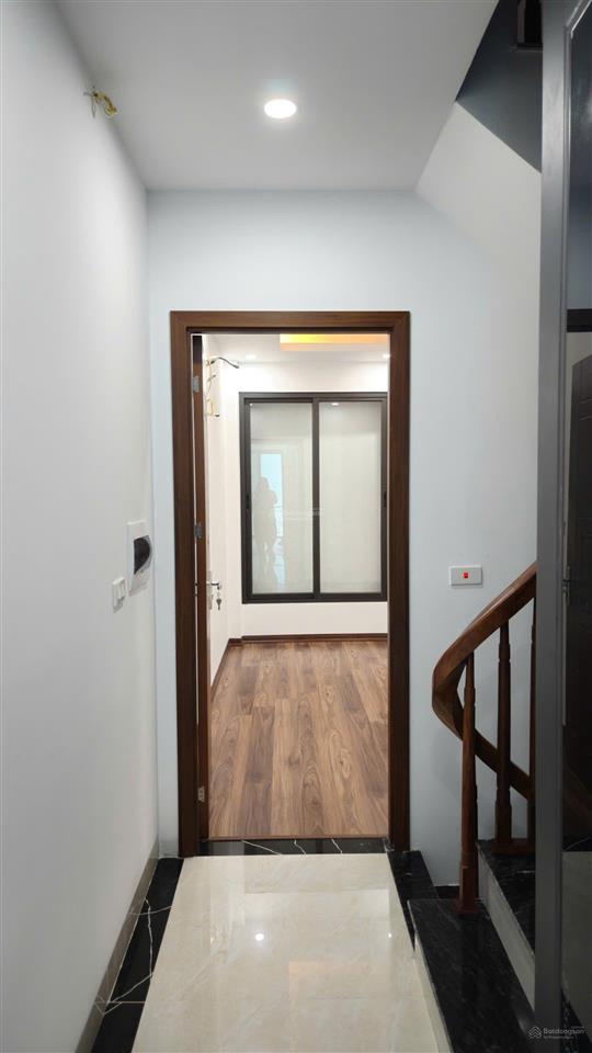 Bán nhà ngô quyền, la khê, hà đông,ngõ thông kinh doanh, giáp kdt văn khê.44m2x5tầng thang máy.11t
