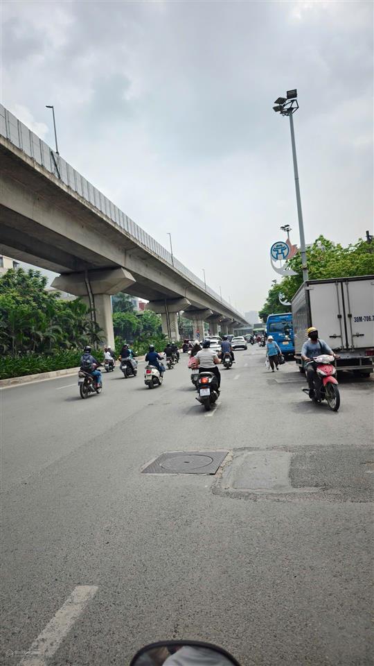 Siêu phẩm chung cư mini, cạnh sư phạm nhạc hoạ trung uơng, nguyễn trãi, 6 tầng x50m2 8 phòng khép