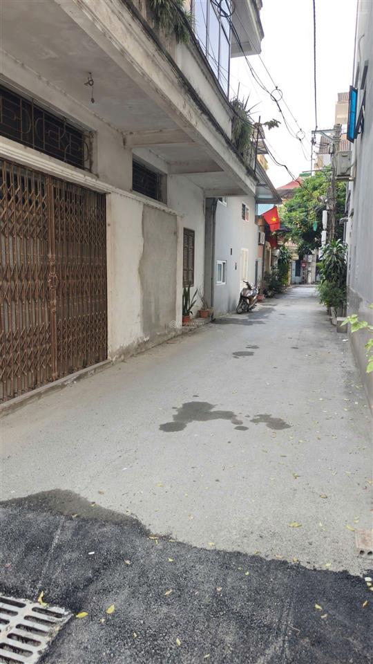 7 tỷ hơn  nhà 40/47m2, ba mặt thoáng, 4 tầng ngay chợ đại linh trung văn  hàng trong phân khúc