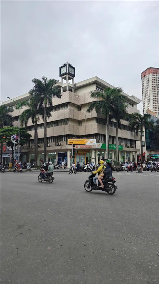 Phân lô vạn phúc, hà đông cách phố chính 10m, ngõ thông ôtô qua nhà,hơn 9đ 40m2 mt 5m kinh doanh.