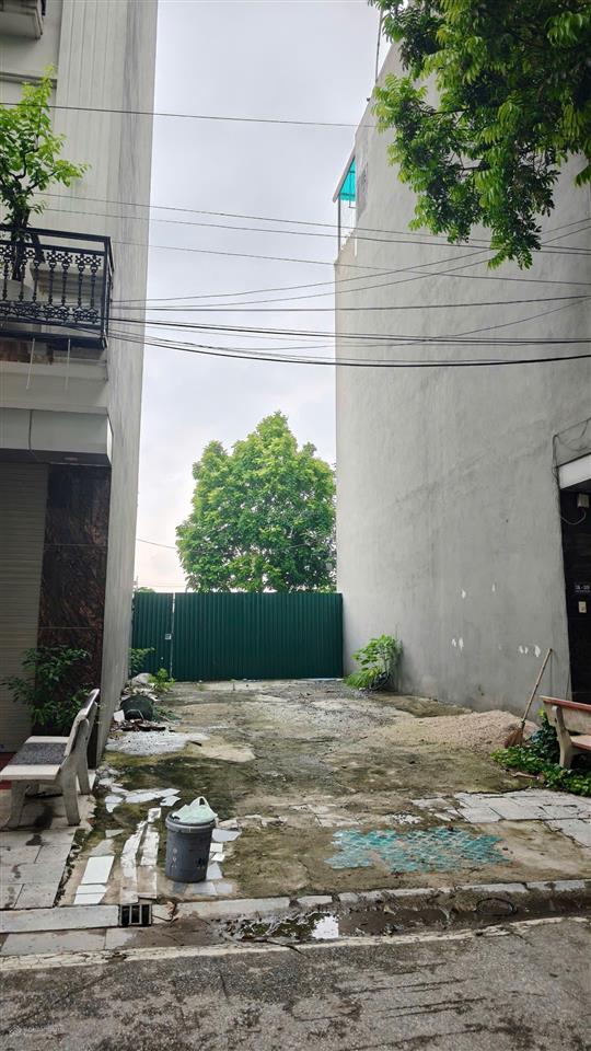 Bán lk ngõ cổng, 50m2, mt5m kinh doanh,đường vỉa hè ngay sân bóng, bể bơi đa sỹhà đông, nhỉnh 14tỷ