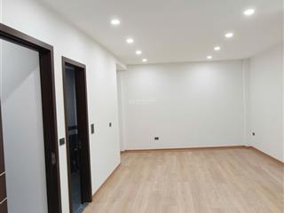Bán nhà trần phú, mỗ lao, hà đông, hiếm có 1 căn mới 5 tầng thang máy sổ 42m2, 8tỷ
