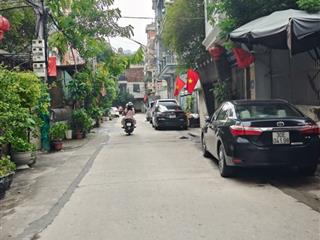 Bán nhà lô góc 3 ô tô tránh nhau, kinh doanh, mt 4m  7tỷ, cuối đường bà triệu, hà đông