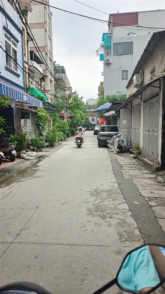 Bán nhà lô góc 3 ô tô tránh nhau, kinh doanh, mt 4m  7tỷ, cuối đường bà triệu, hà đông